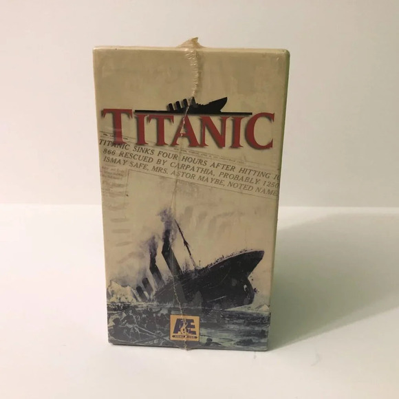 A&E Titanic 4 VHS Tape Documentary Series on the Sinking of the Titanic - Picture 5 of 16
